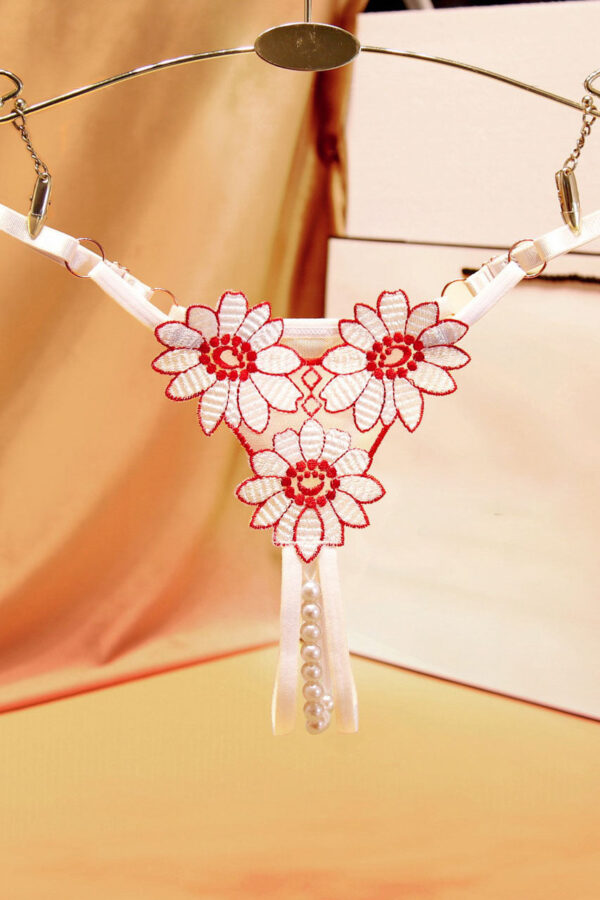 Daisy Crotchless Pearl Thong