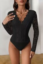 Lace Scalloped V-Neck Long Sleeve Bodysuit