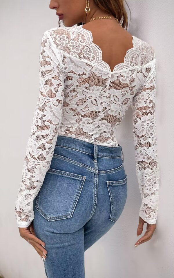 Black Floral Lace Scallop Edge Bodysuit with Long Sleeves