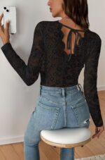 Lace Scalloped V-Neck Long Sleeve Bodysuit