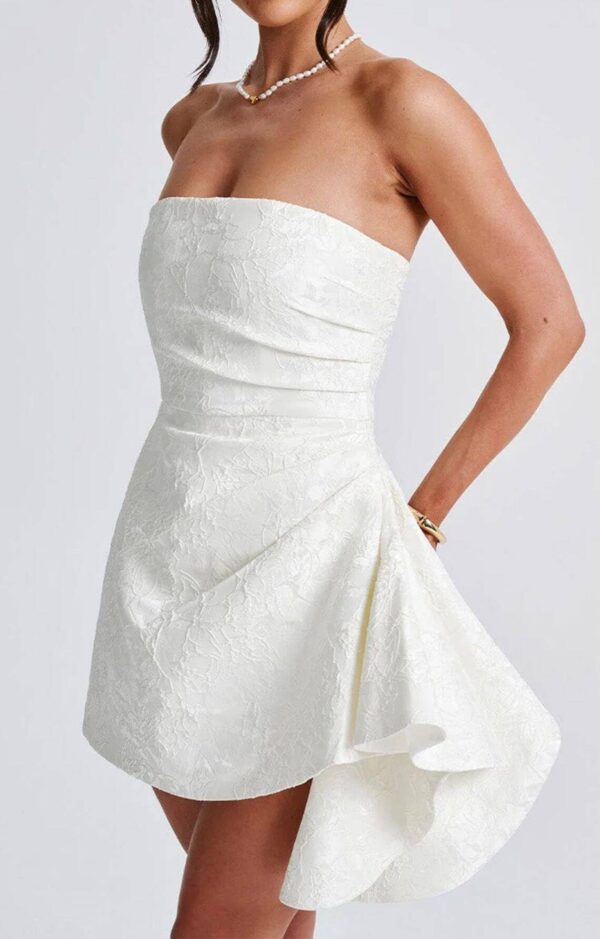 Elegant White Jacquard Strapless Mini Dress
